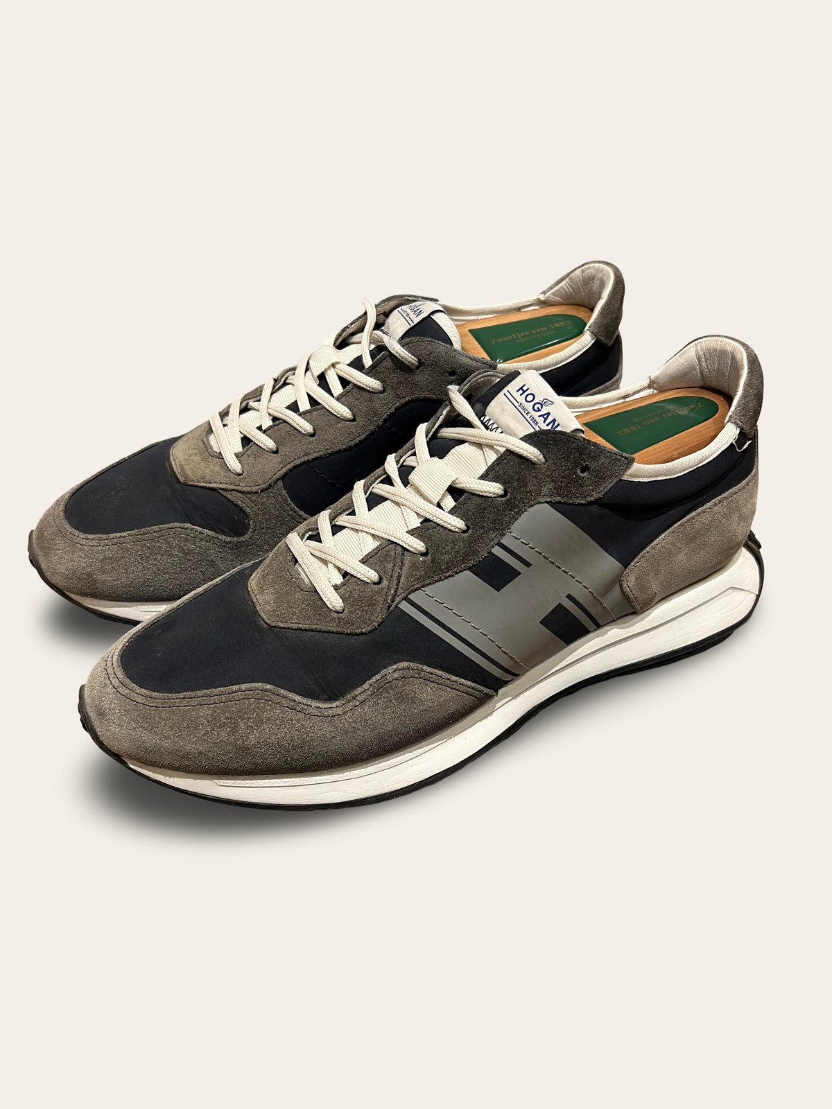 Hogan H601 Sneakers | Very Good Condition | UK 8.5 / EU 43