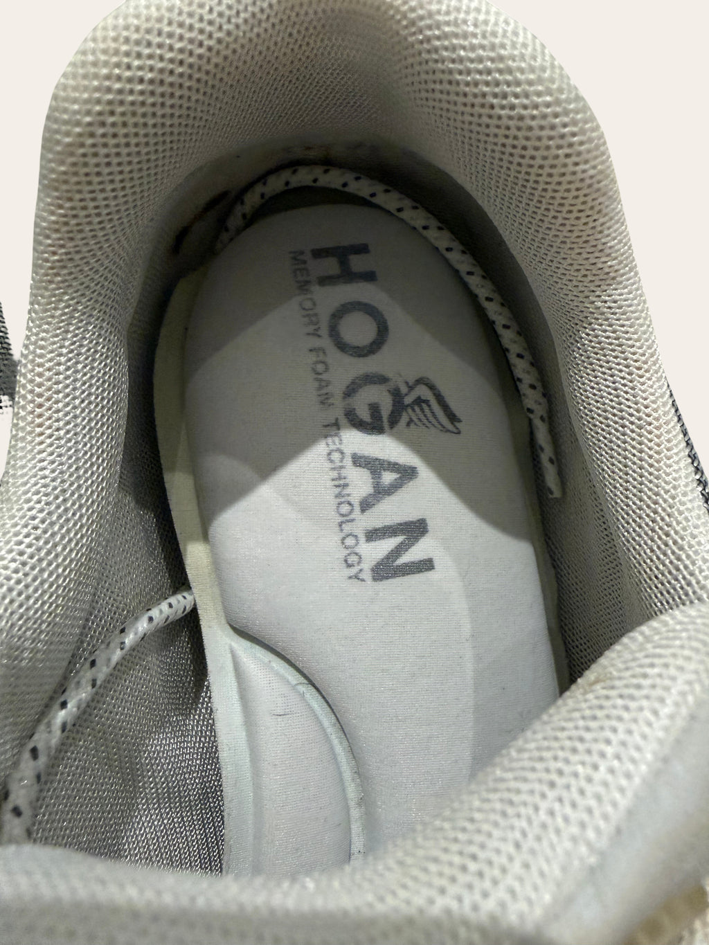 Hogan Interactive Sneakers | Very Good Condition | UK 8.5 / EU 43